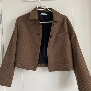 Amomento crop houndstooth jacket